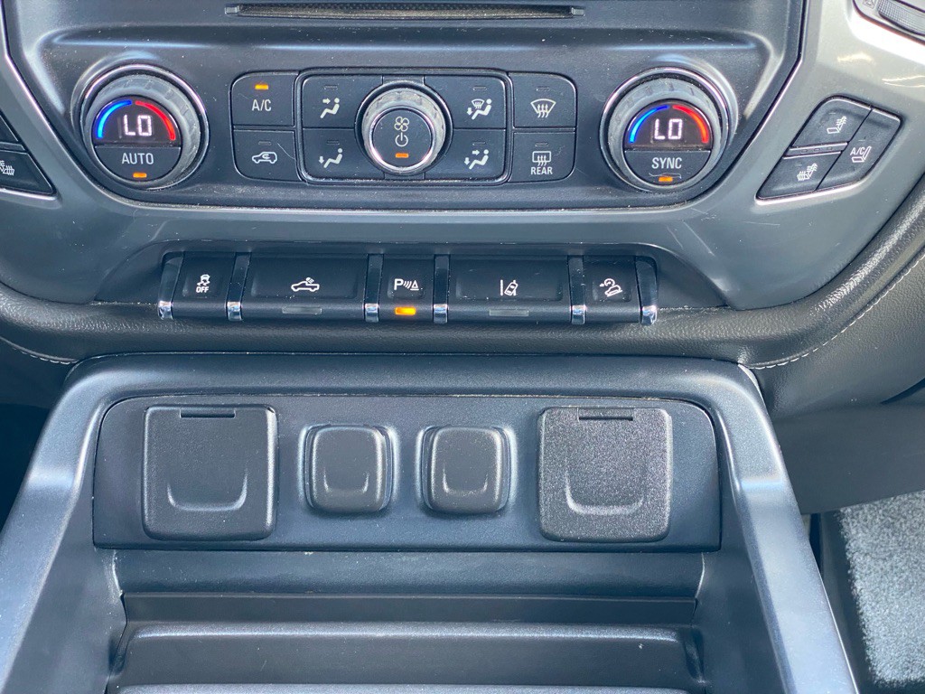 2015 Chevrolet Silverado 1500 Image 25