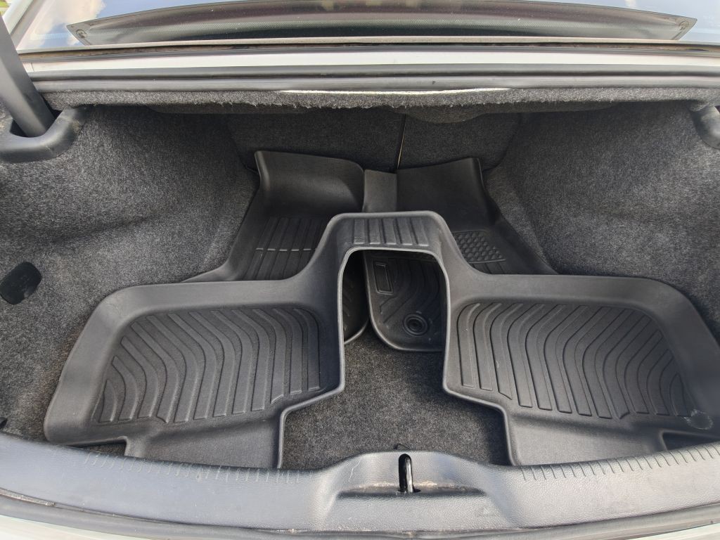 2013 Chrysler 300 Image 37