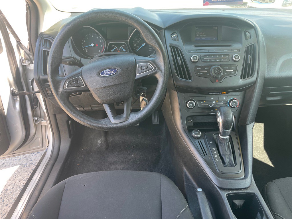 2015 Ford Focus Image 12