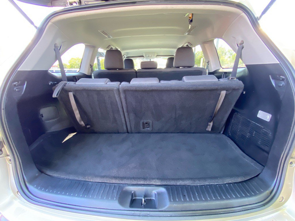 2016 Toyota Highlander Image 48