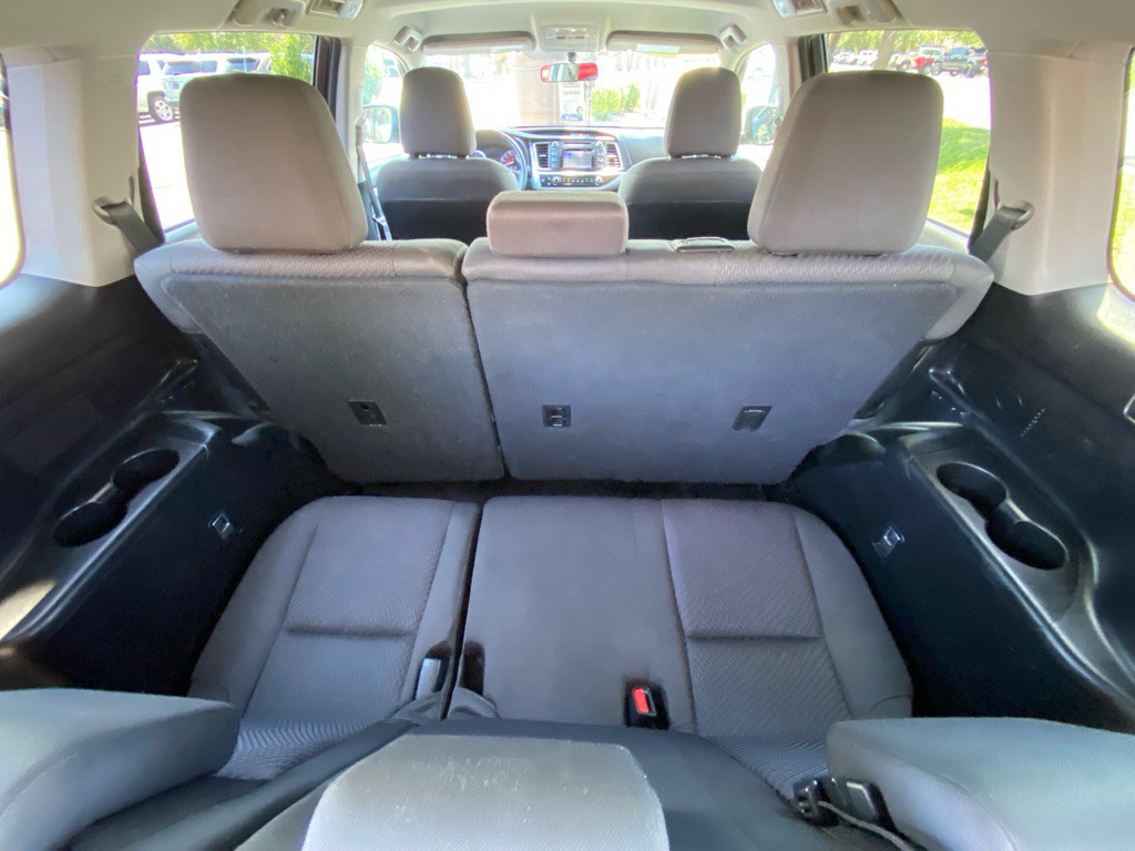 2016 Toyota Highlander Image 51