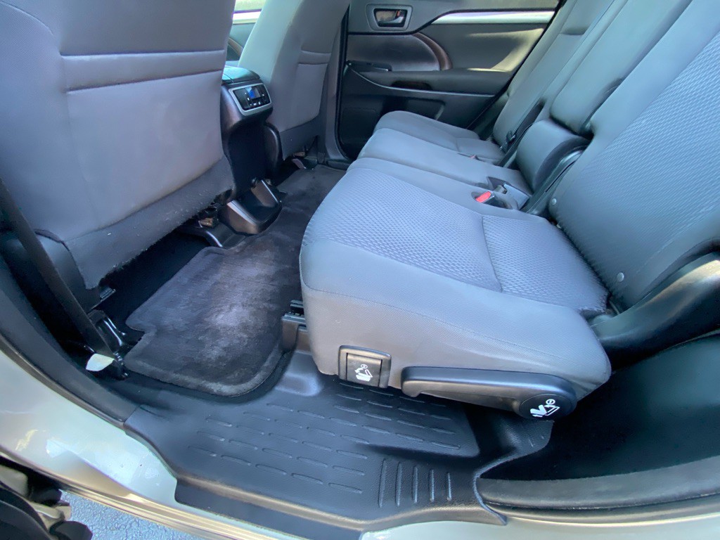 2016 Toyota Highlander Image 58