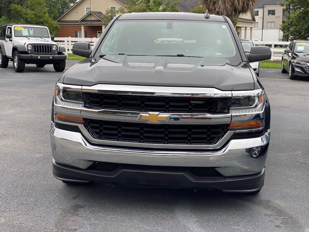 2019 Chevrolet Silverado 1500 Image 2