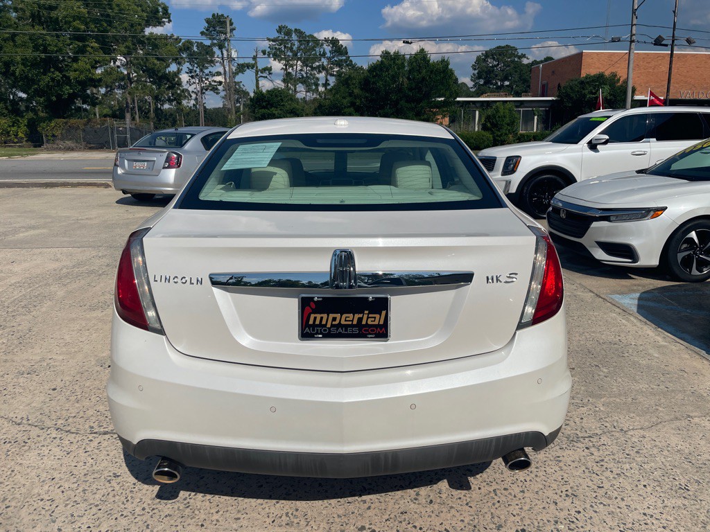 2011 Lincoln MKS Image 6