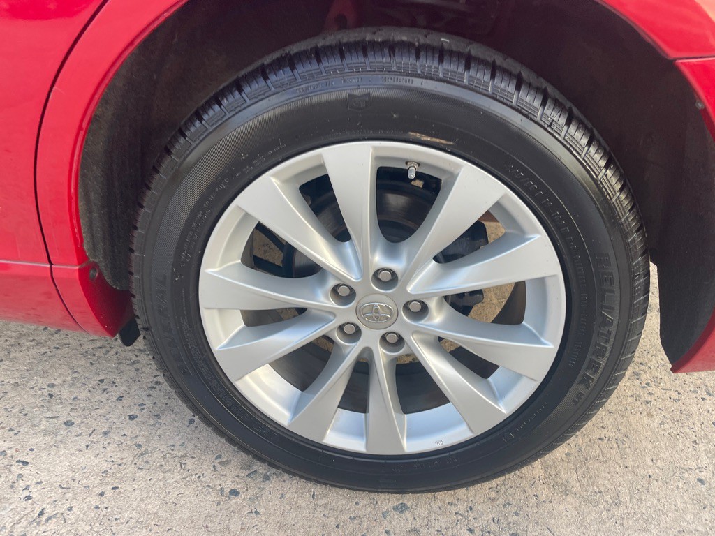 2013 Toyota Venza Image 8