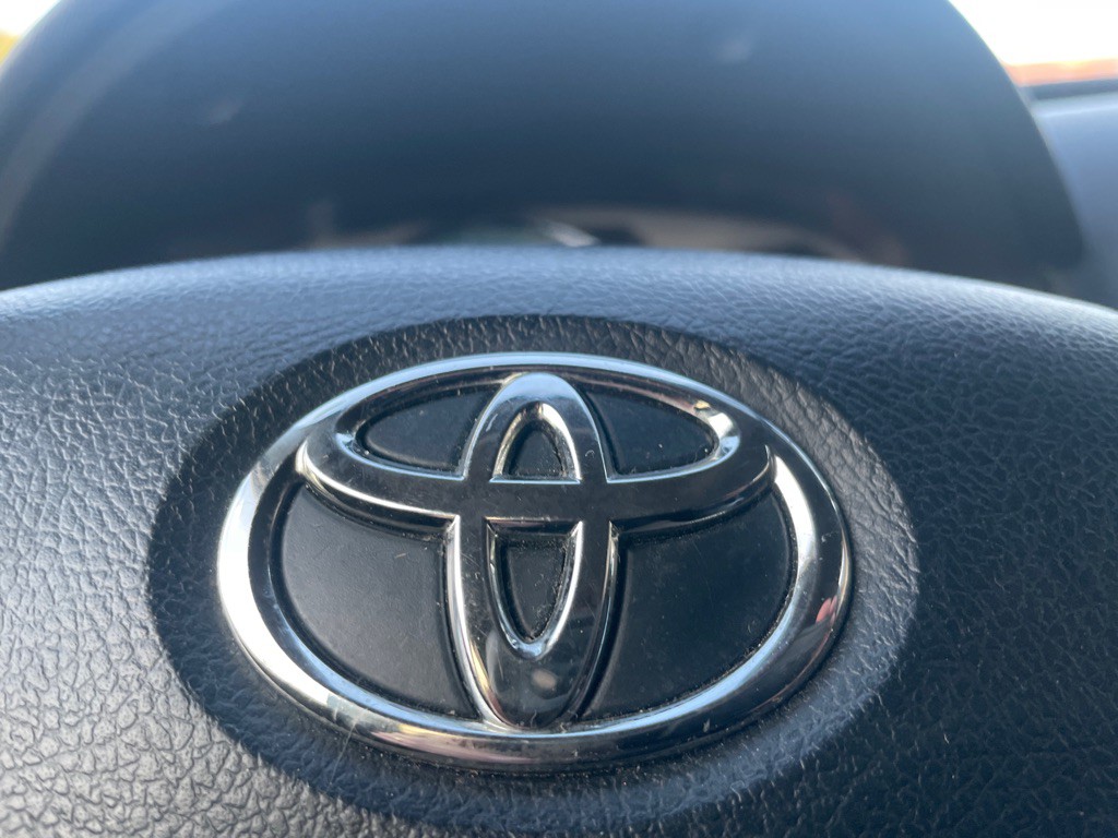 2013 Toyota Venza Image 22