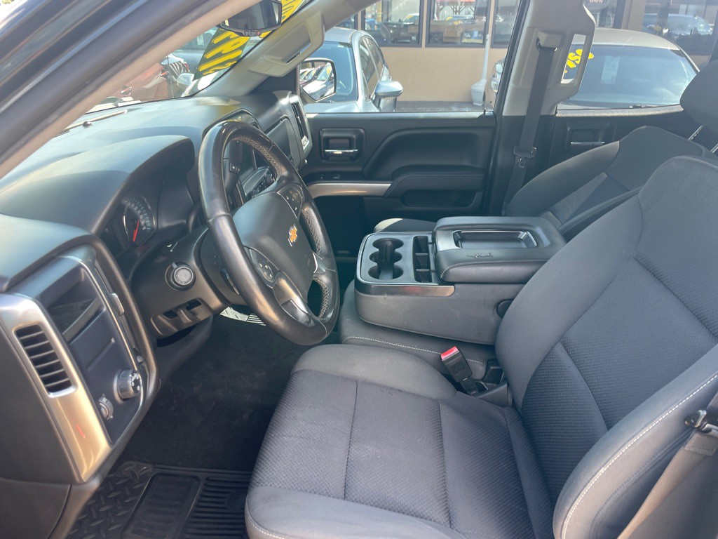2018 Chevrolet Silverado 1500 Image 12