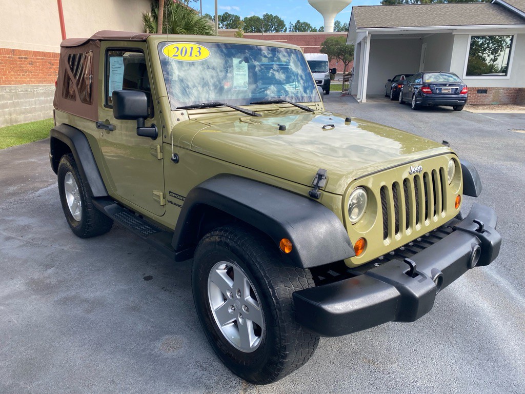 2013 Jeep Wrangler Image 3