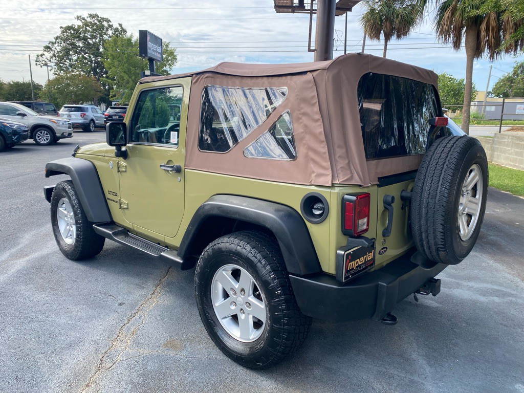 2013 Jeep Wrangler Image 5