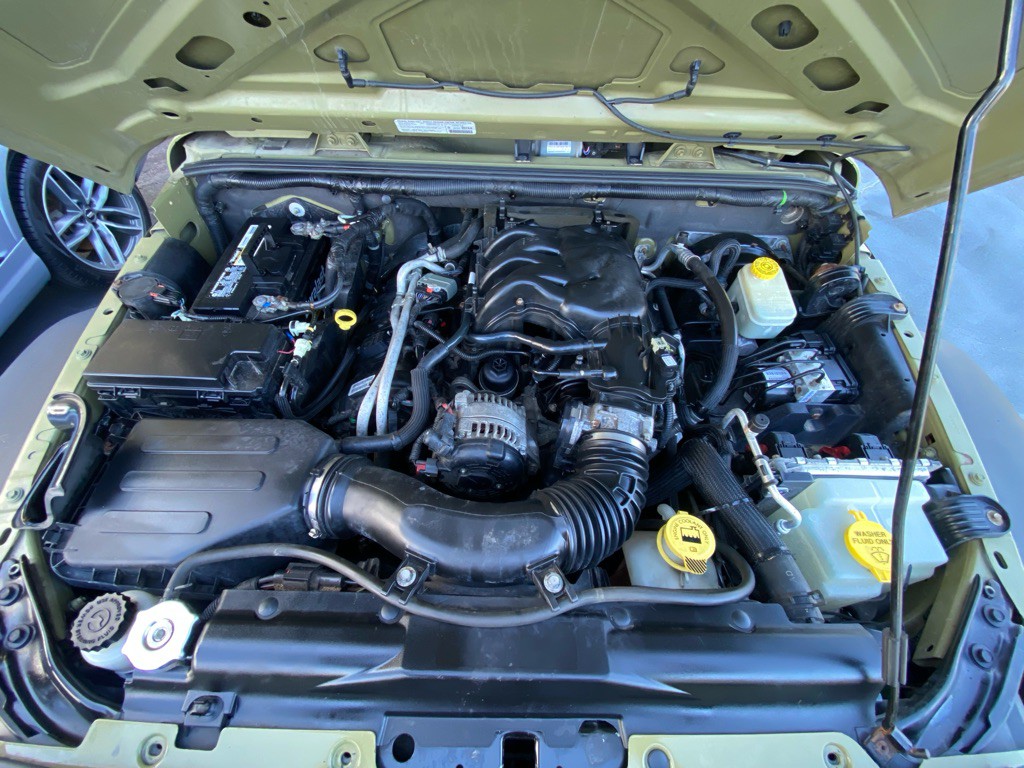 2013 Jeep Wrangler Image 31