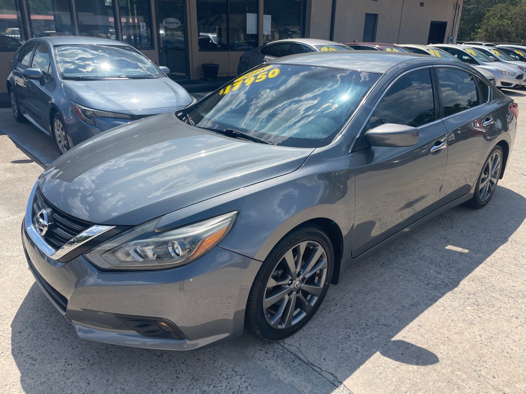2018 Nissan Altima Image 1