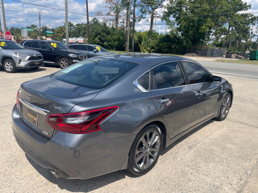 2018 Nissan Altima Image 5