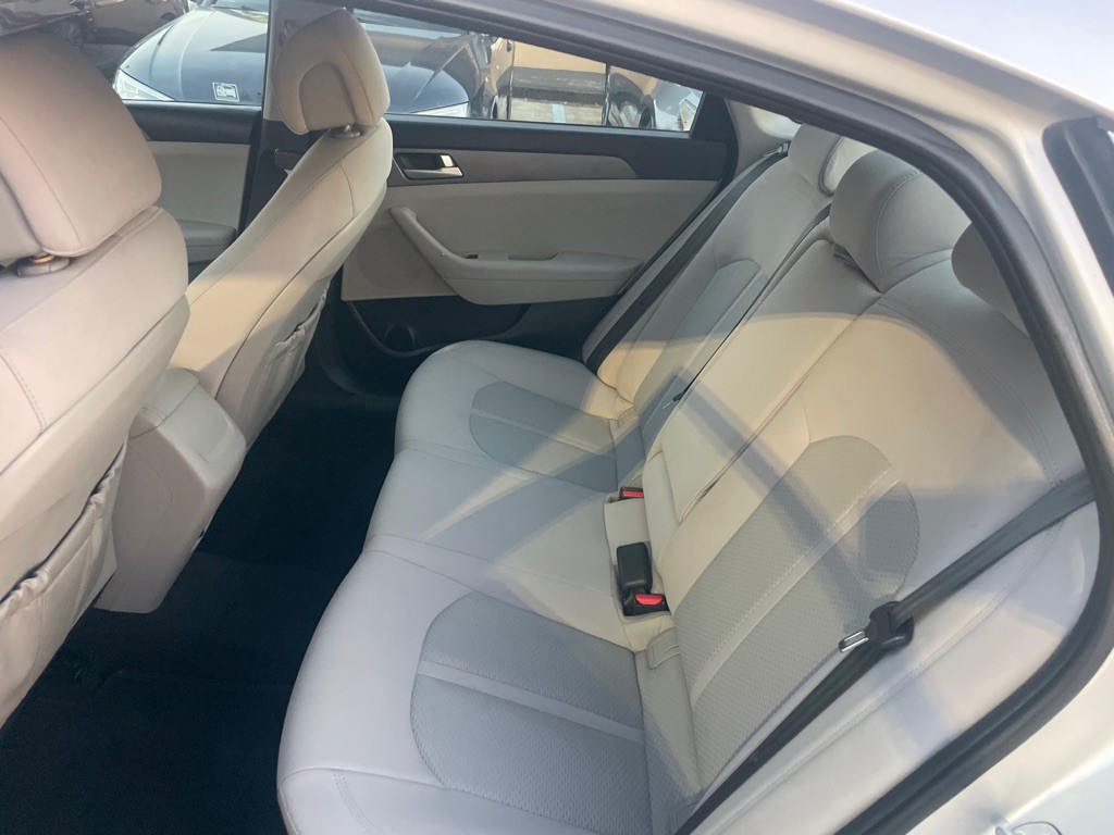 2016 Hyundai Sonata Image 11