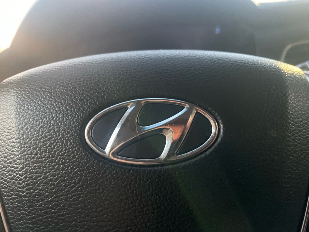 2016 Hyundai Sonata Image 22