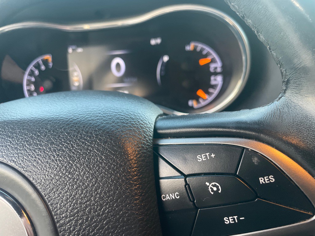 2020 Jeep Grand Cherokee Image 23