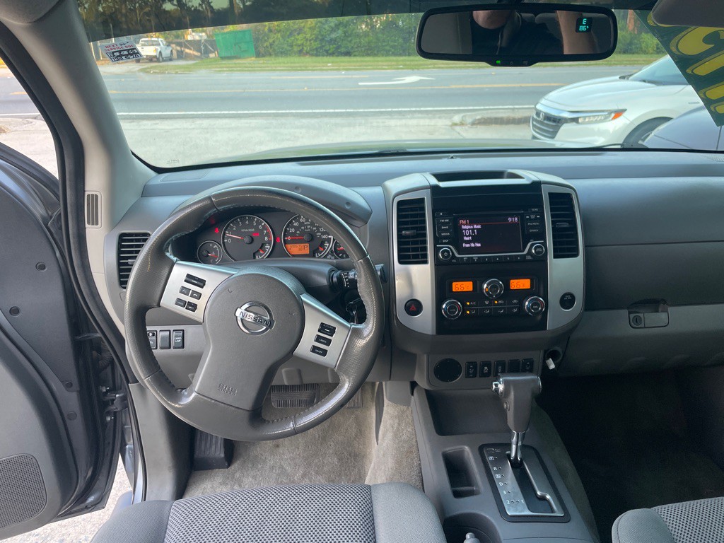 2018 Nissan Frontier Image 14