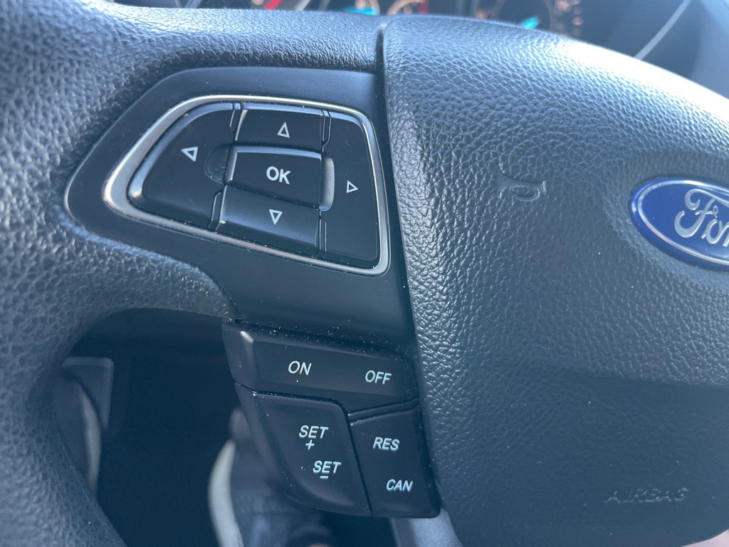 2017 Ford Escape Image 16