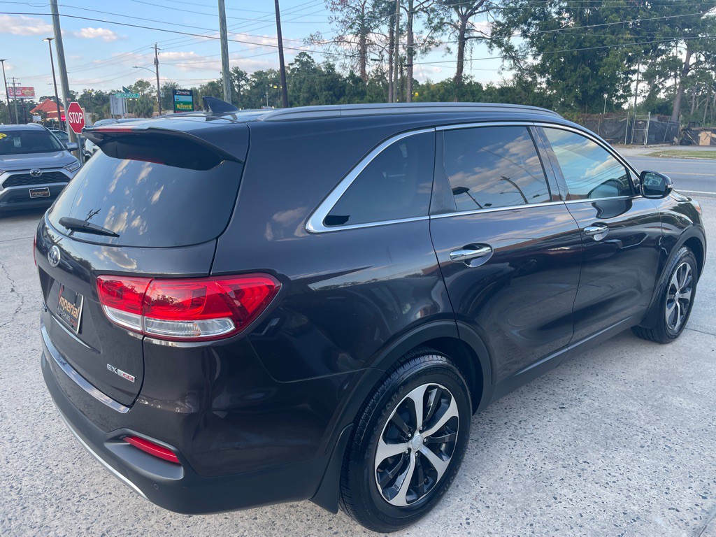 2017 Kia Sorento Image 5