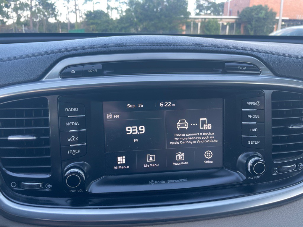 2017 Kia Sorento Image 24