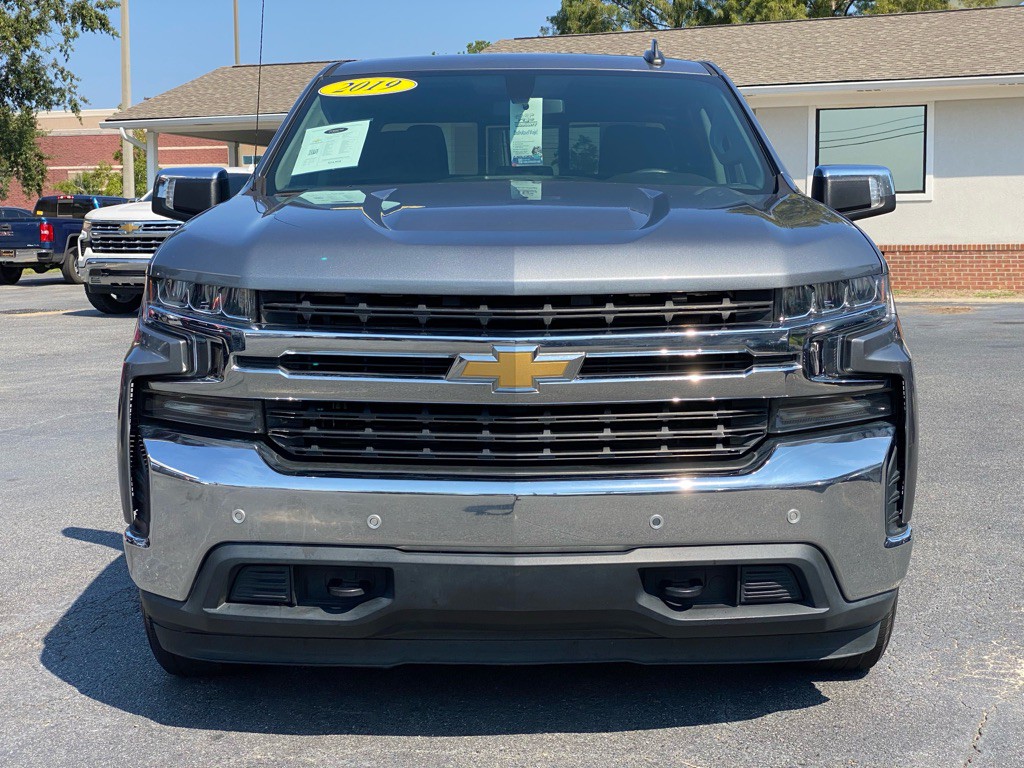 2019 Chevrolet Silverado 1500 Image 2