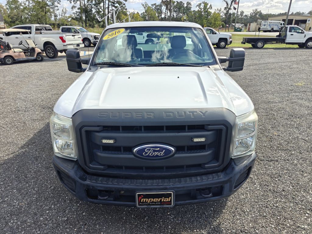 2016 Ford F-250 Image 2