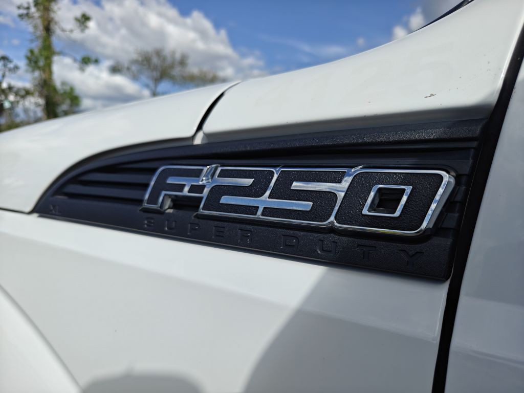 2016 Ford F-250 Image 13