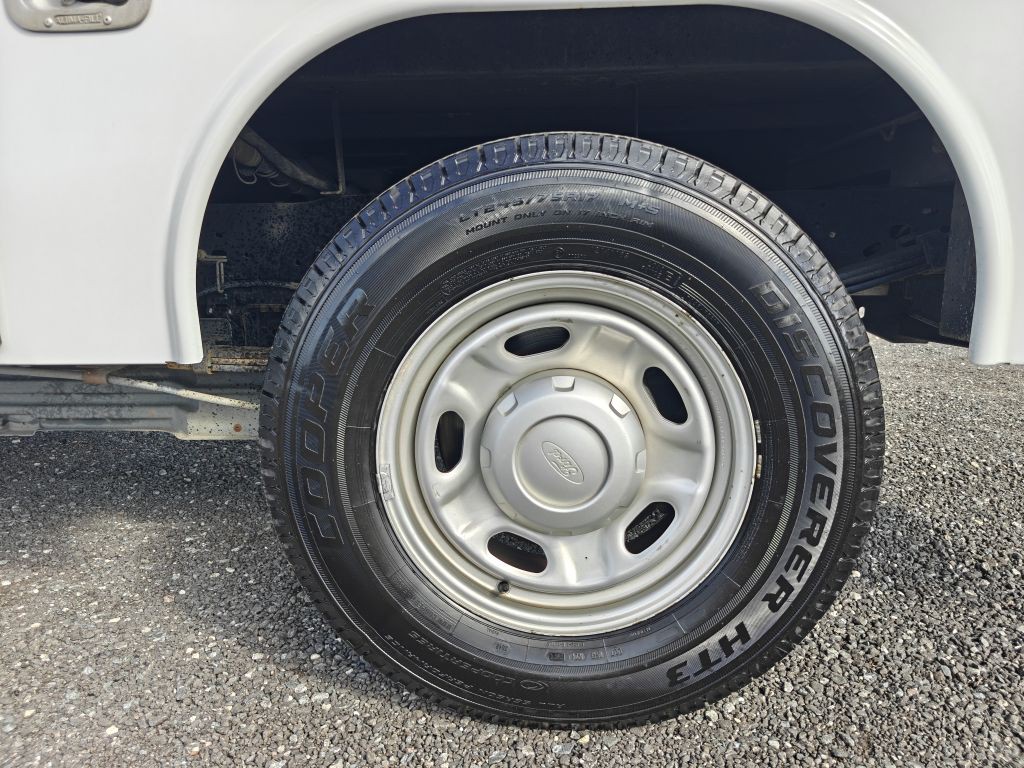 2016 Ford F-250 Image 18