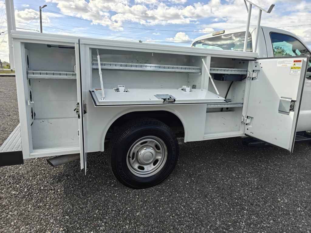 2016 Ford F-250 Image 24