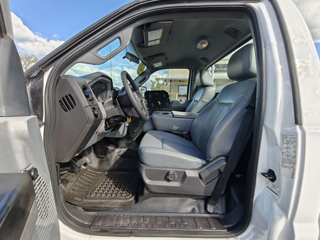 2016 Ford F-250 Image 30