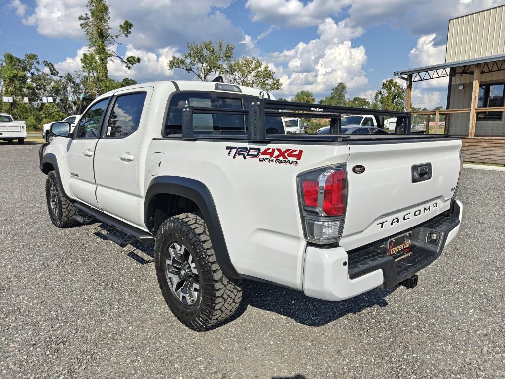 2020 Toyota Tacoma Image 9