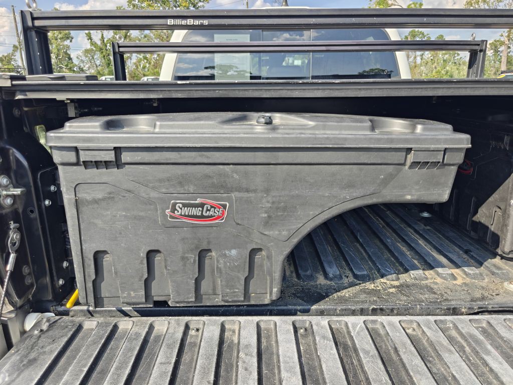 2020 Toyota Tacoma Image 18