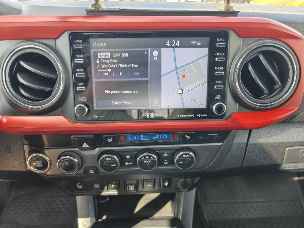 2020 Toyota Tacoma Image 34
