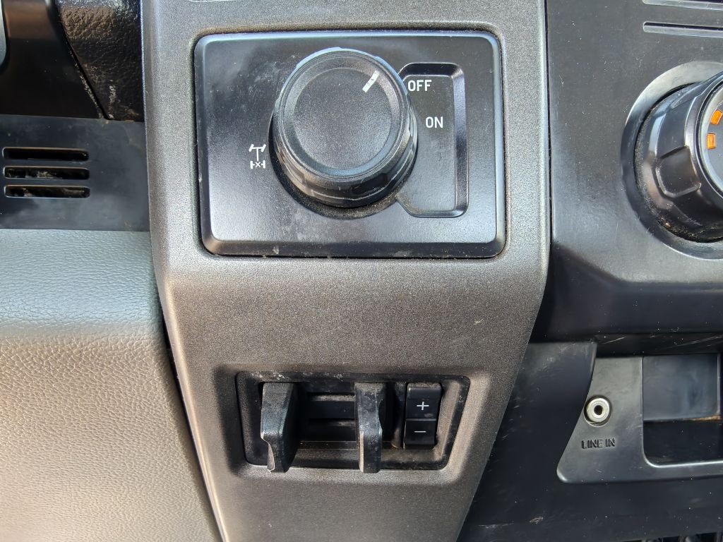 2018 Ford F-250 Image 32
