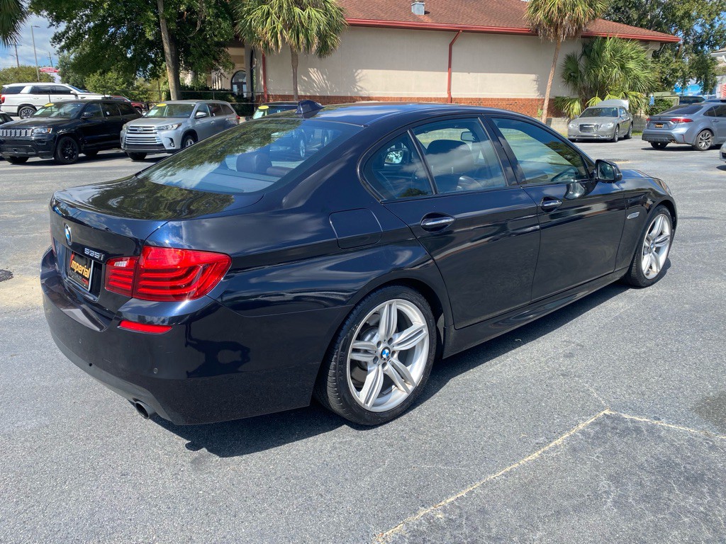2016 BMW 5 Series Image 8