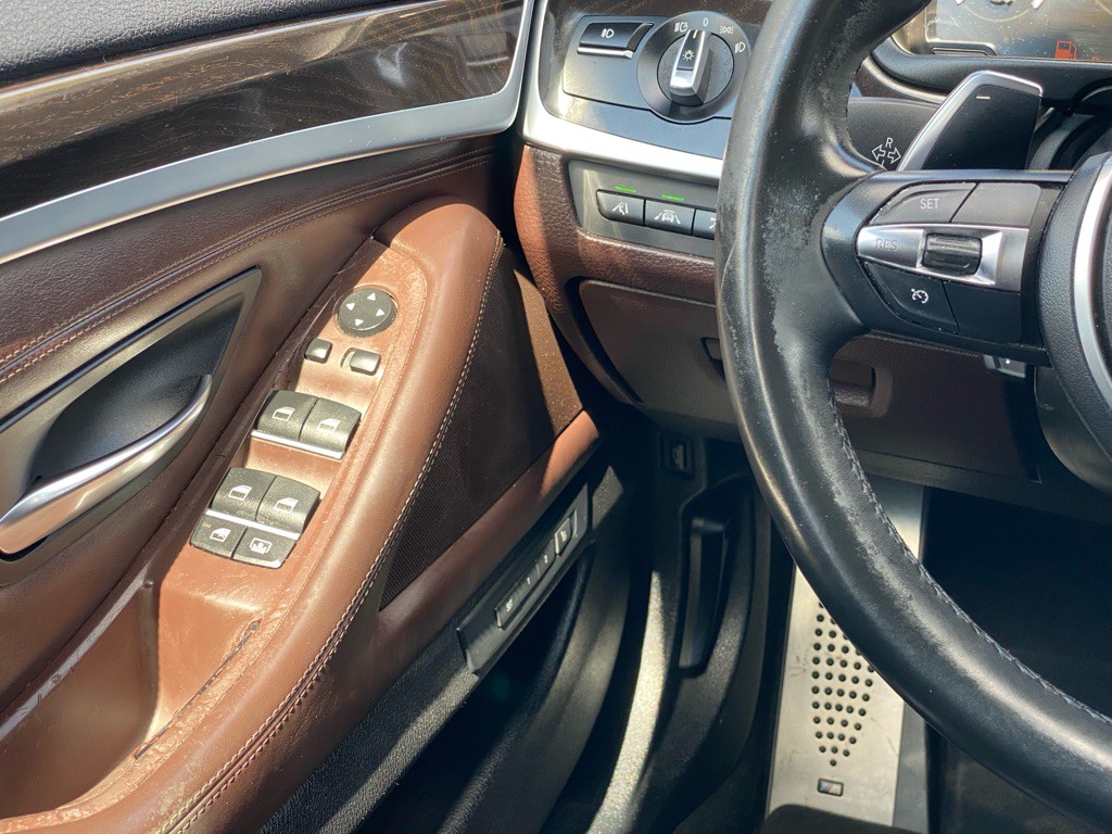 2016 BMW 5 Series Image 18