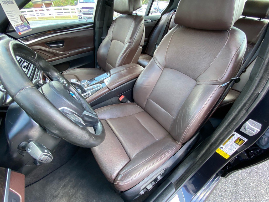 2016 BMW 5 Series Image 37