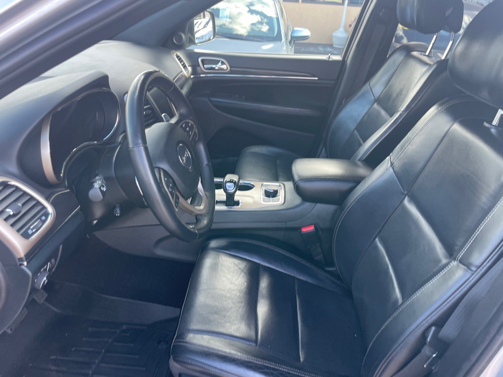 2015 Jeep Grand Cherokee Image 15