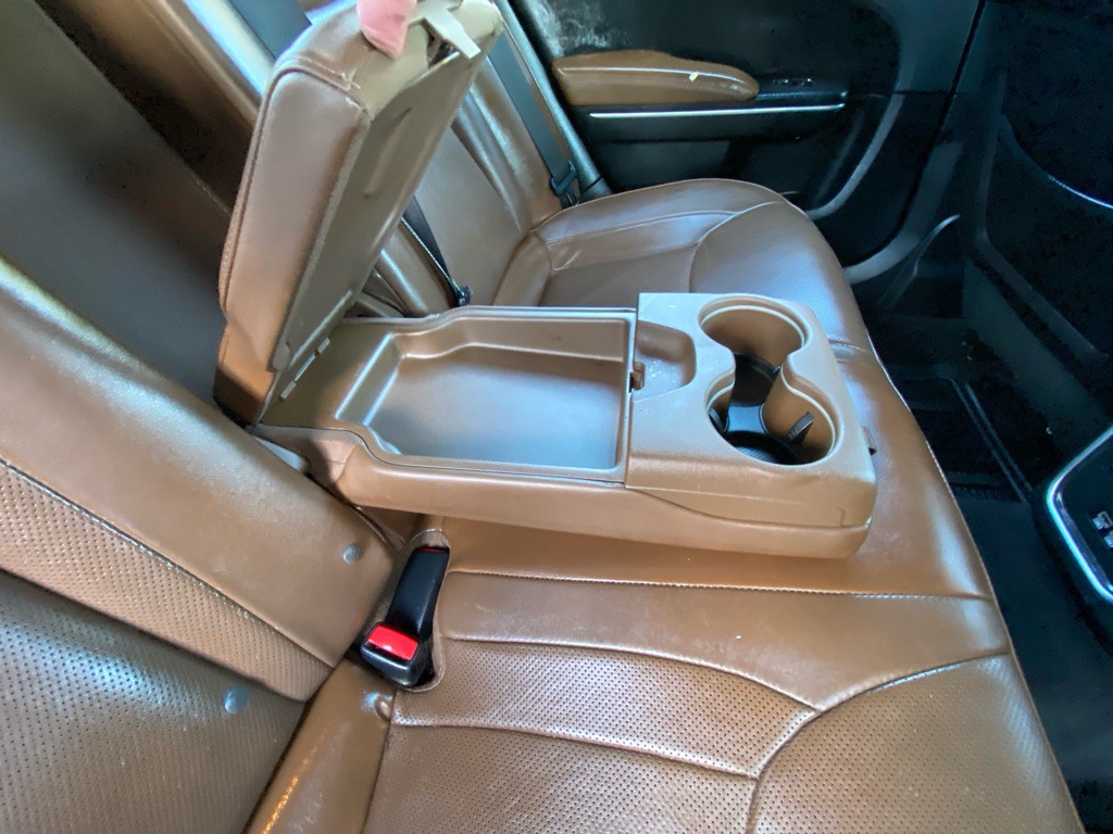 2018 Chrysler 300 Image 46