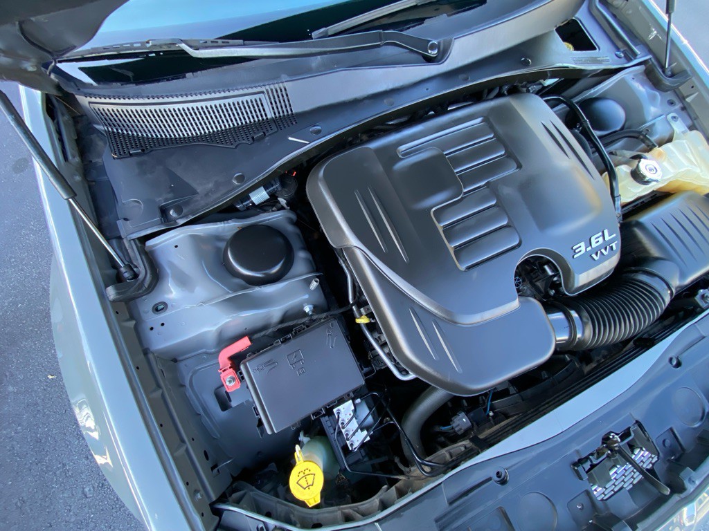 2018 Chrysler 300 Image 57
