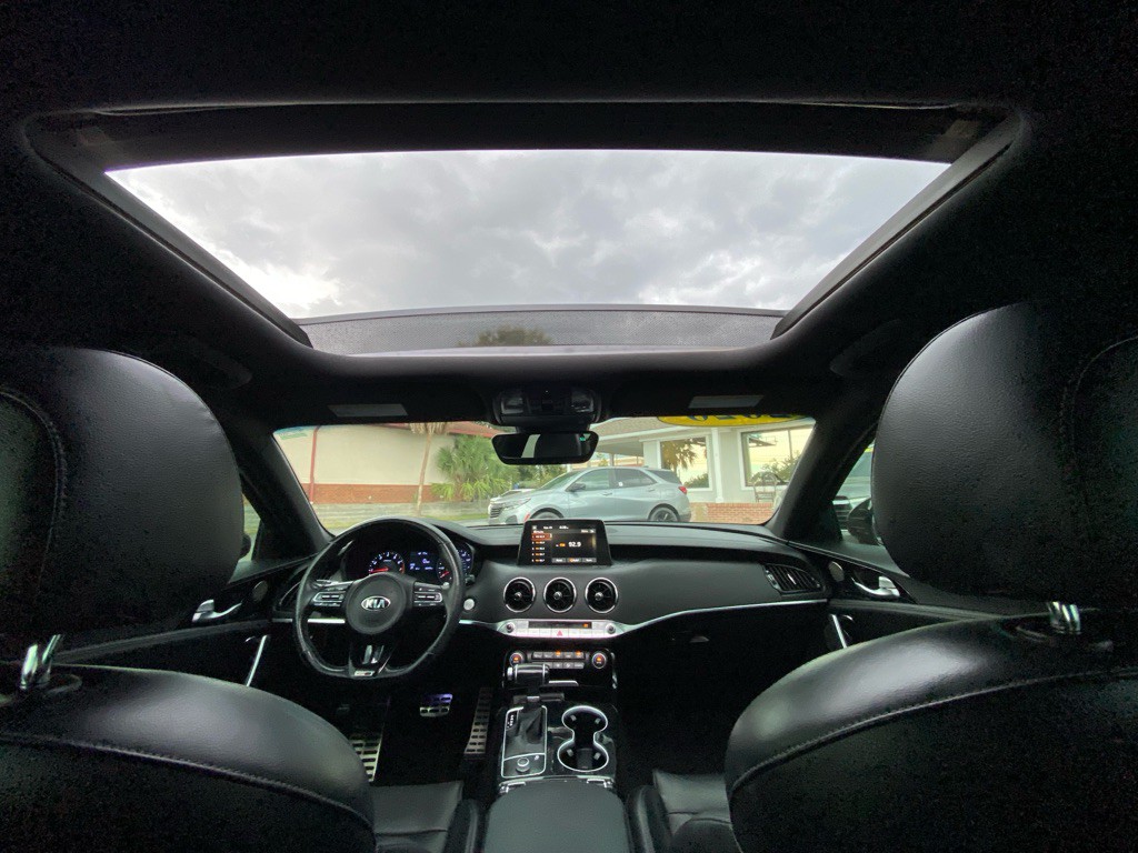 2020 Kia Stinger Image 19
