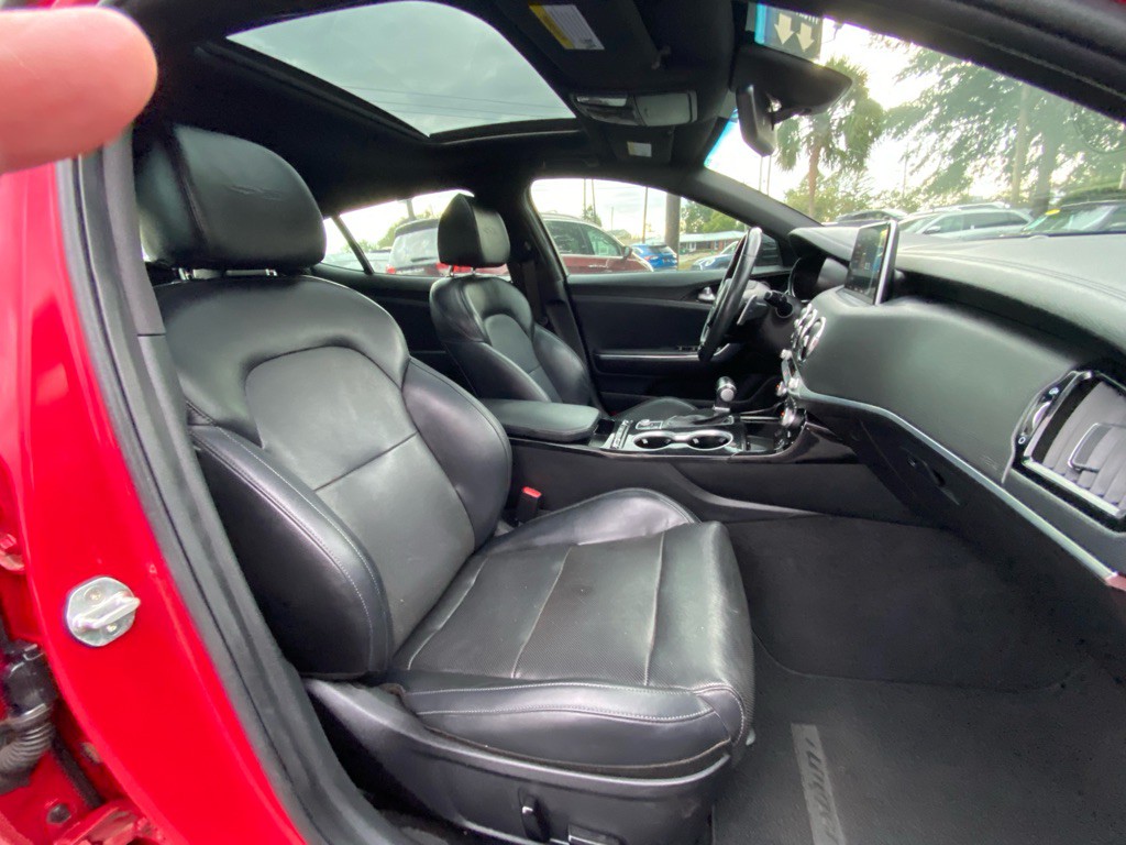 2020 Kia Stinger Image 38