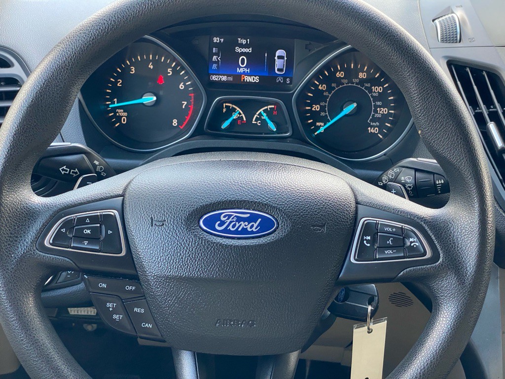 2017 Ford Escape Image 16