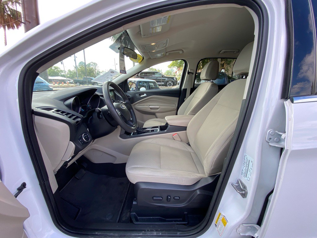 2017 Ford Escape Image 30