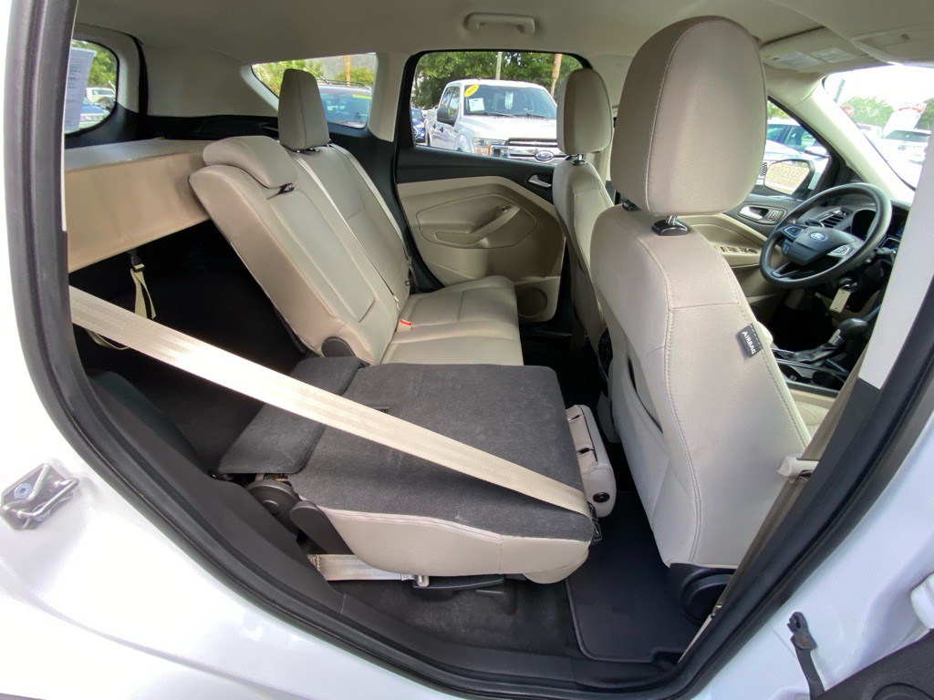 2017 Ford Escape Image 46