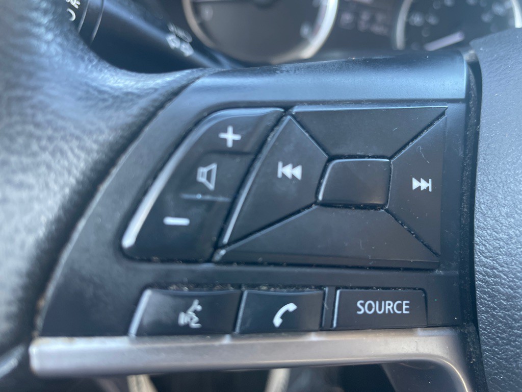 2020 Nissan Versa Image 18
