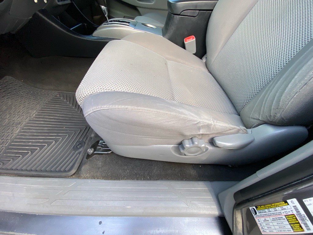 2015 Toyota Tacoma Image 31