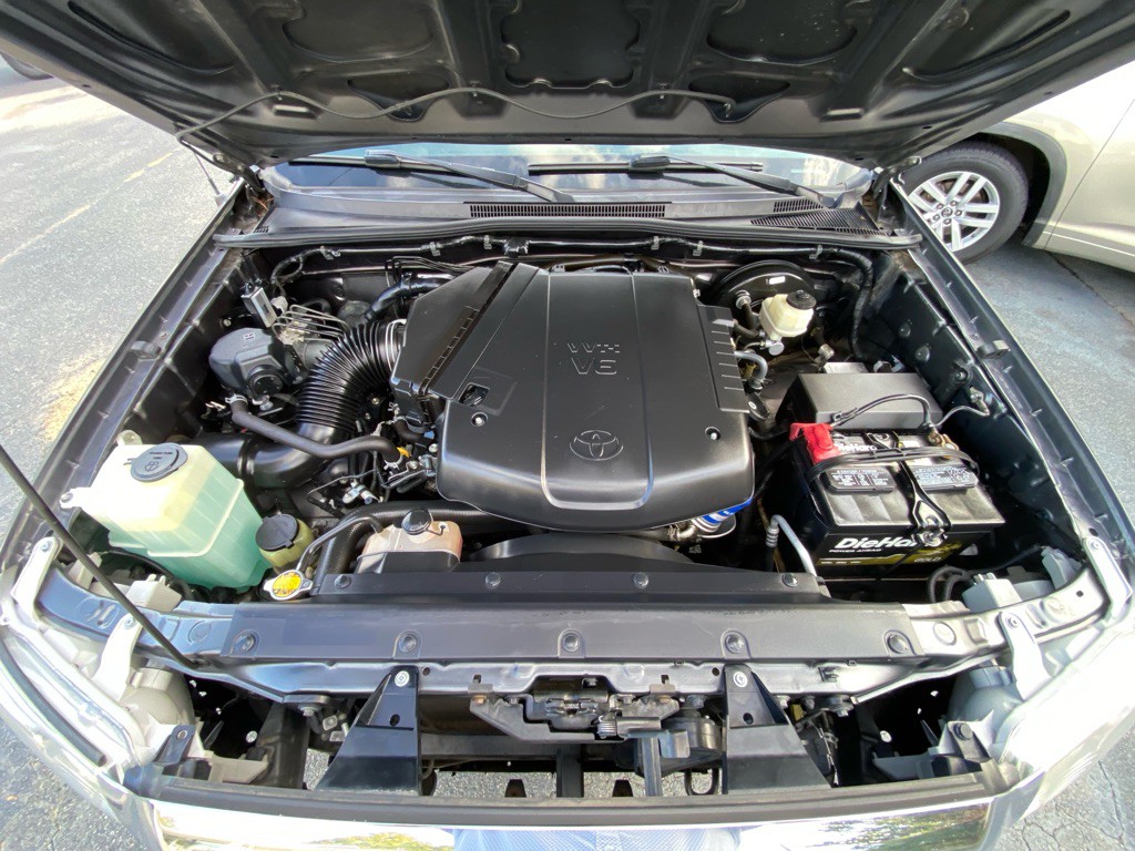 2015 Toyota Tacoma Image 52