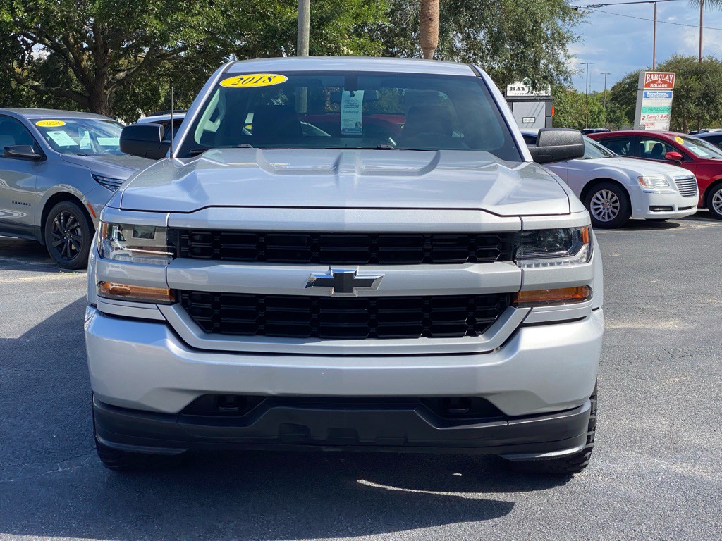 2018 Chevrolet Silverado 1500 Image 2