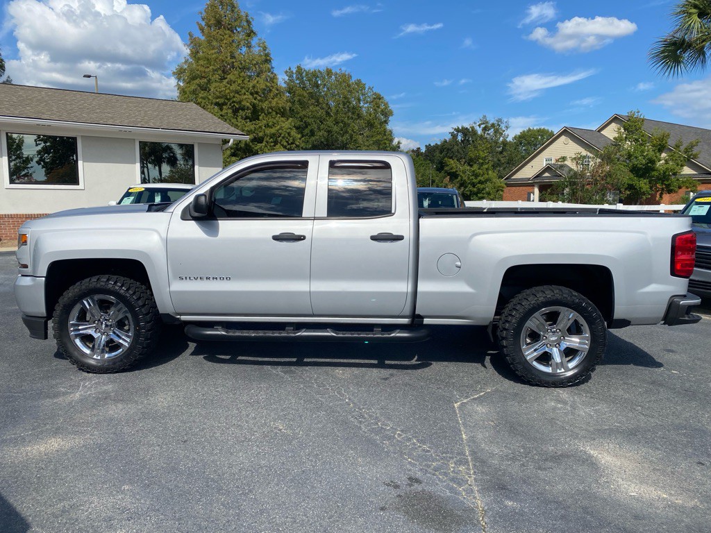 2018 Chevrolet Silverado 1500 Image 3