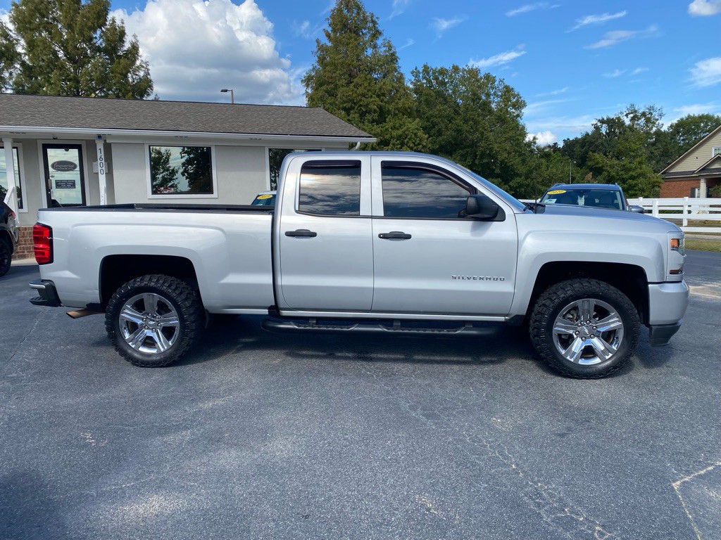 2018 Chevrolet Silverado 1500 Image 6